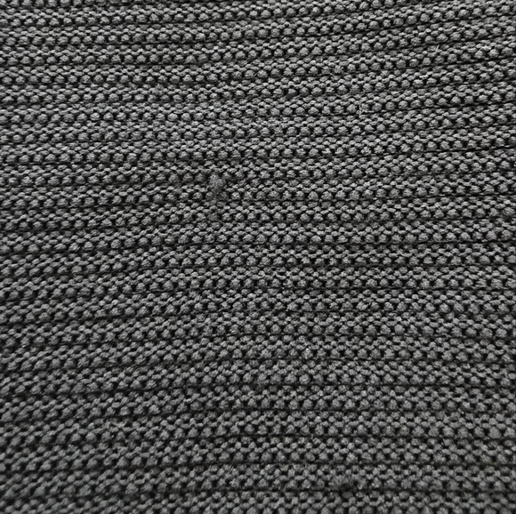 Under Armour‎ intelliknit phantom Women's Black Sweater size MD coldgear - Picture 5 of 5